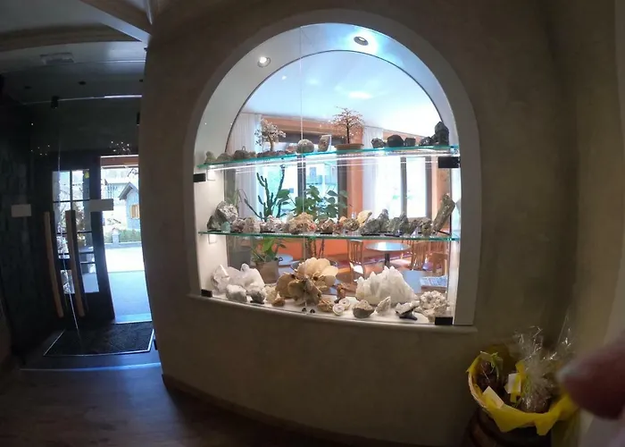 Hotel Ristorante Miramonti